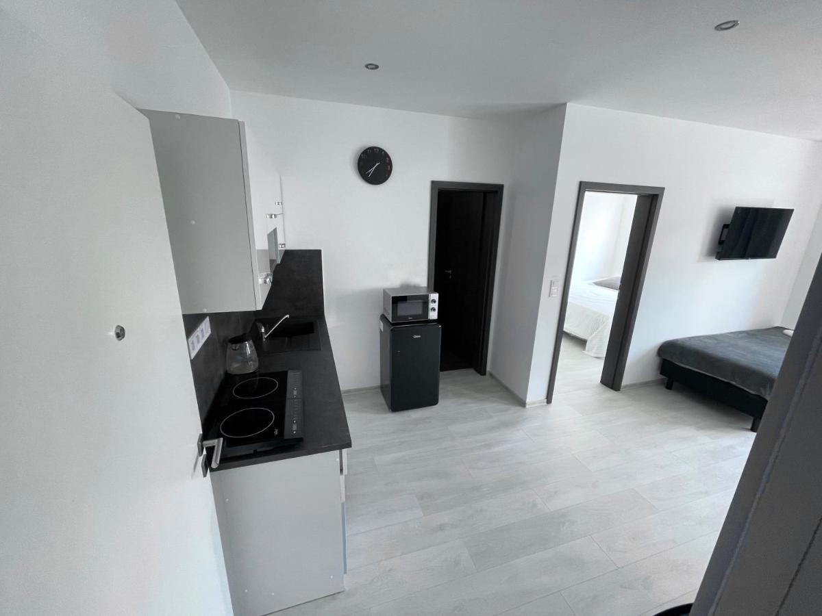 Mg Apartments Štúrovo Extérieur photo